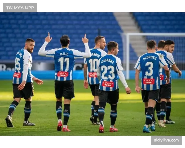 西甲球迷论坛热议混合防守趋势，多数支持战术多样化发展